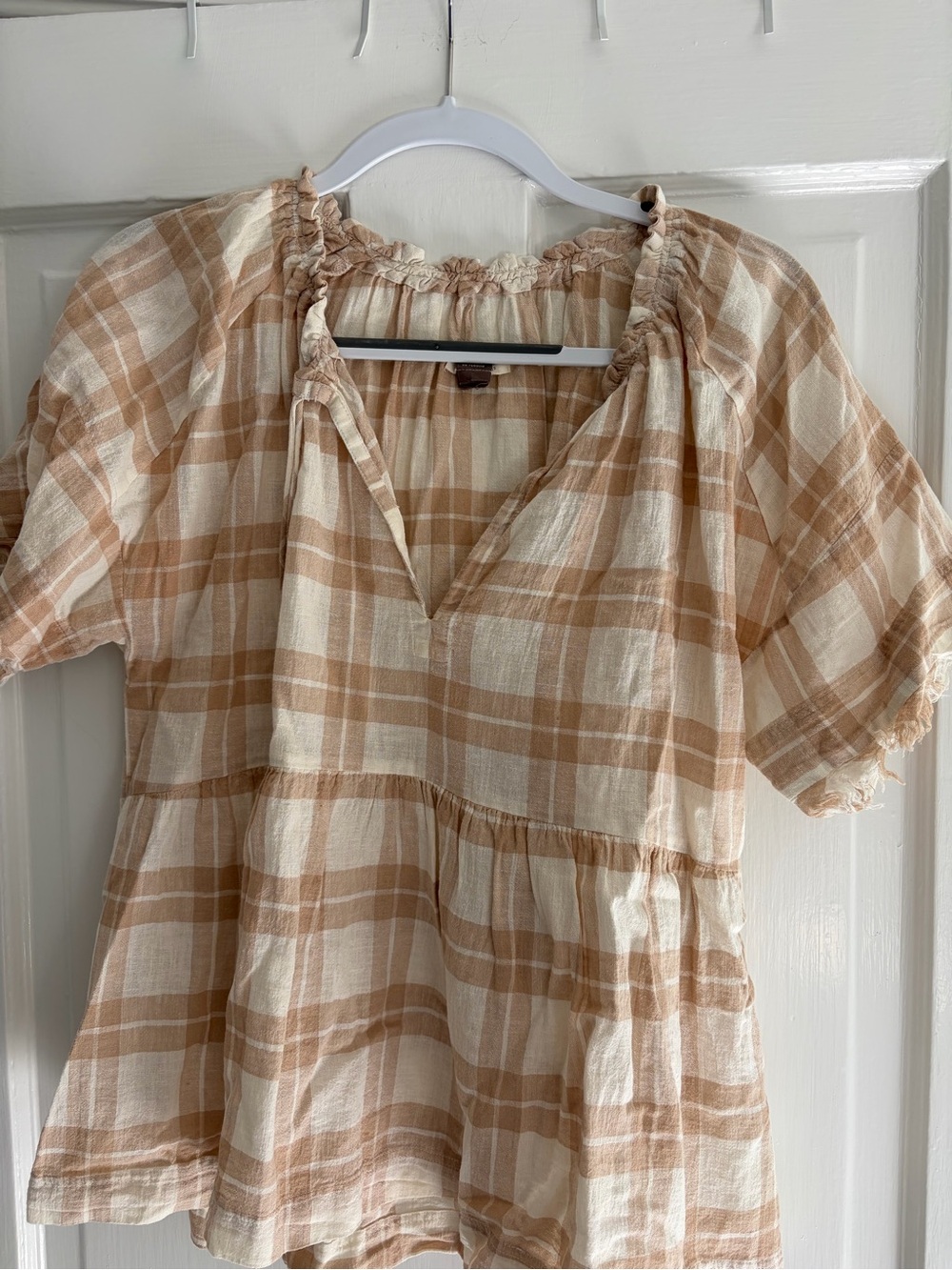 Anthropologie Cream and Tan Plaid Peasant Blouse